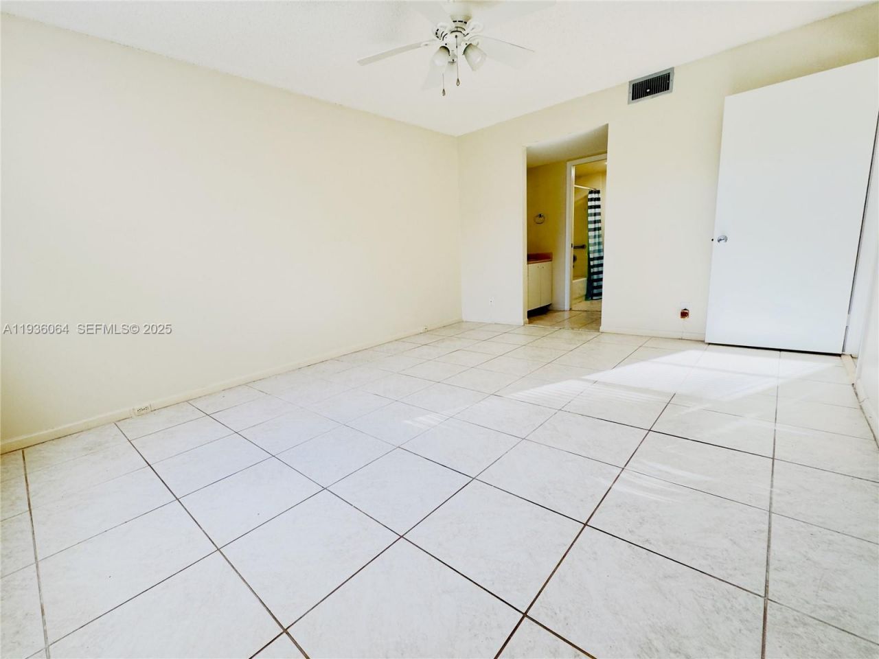 13000 SW 15th Ct, Unit 207U, Pembroke Pines, FL 33027 Photo