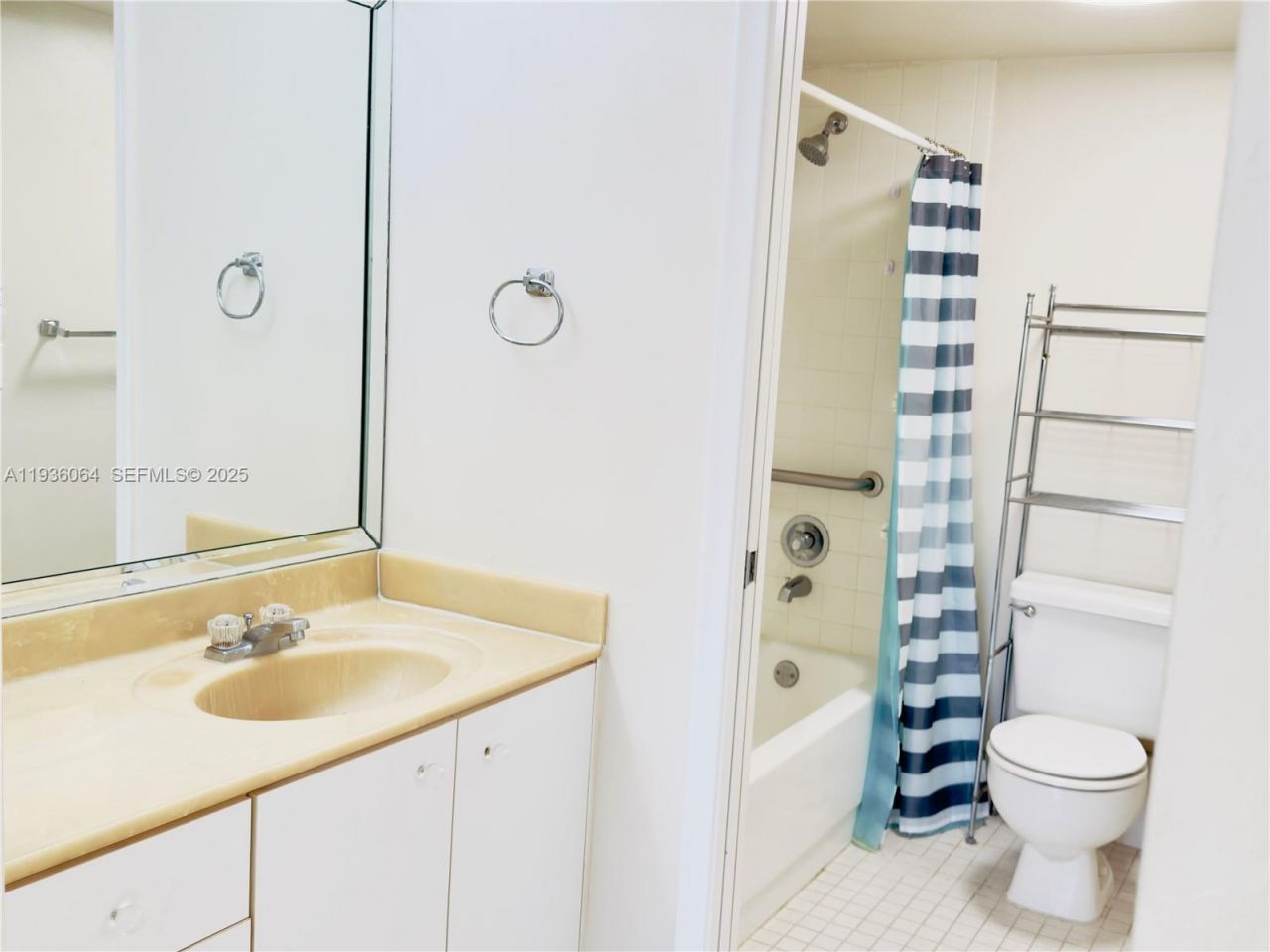 13000 SW 15th Ct, Unit 207U, Pembroke Pines, FL 33027 Photo