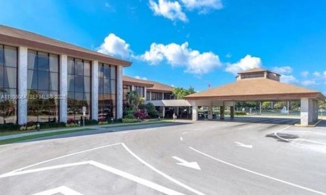 13000 SW 15th Ct, Unit 207U, Pembroke Pines, FL 33027 Photo