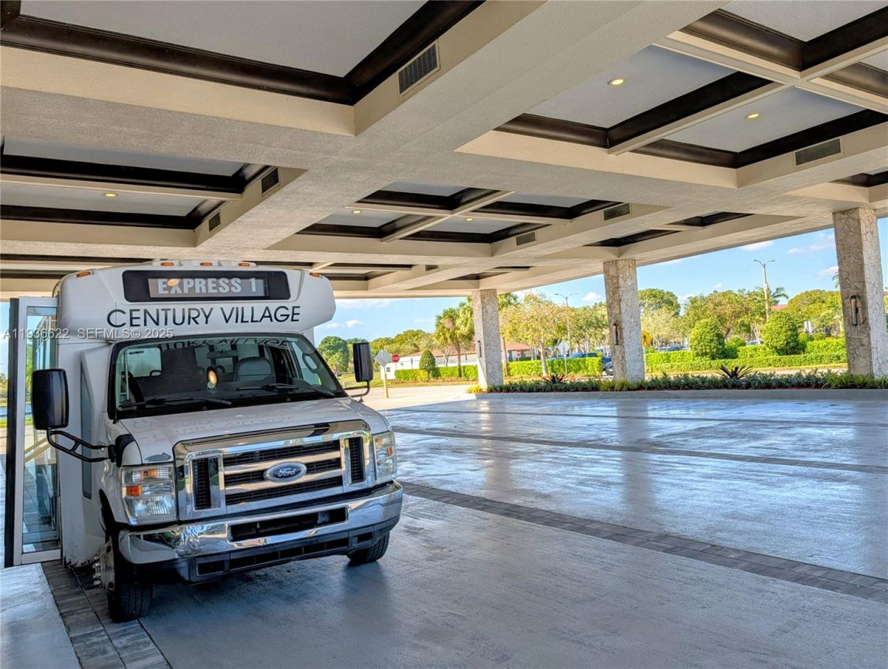 850 SW 133rd Ter, Unit 202B, Pembroke Pines, FL 33027 Photo