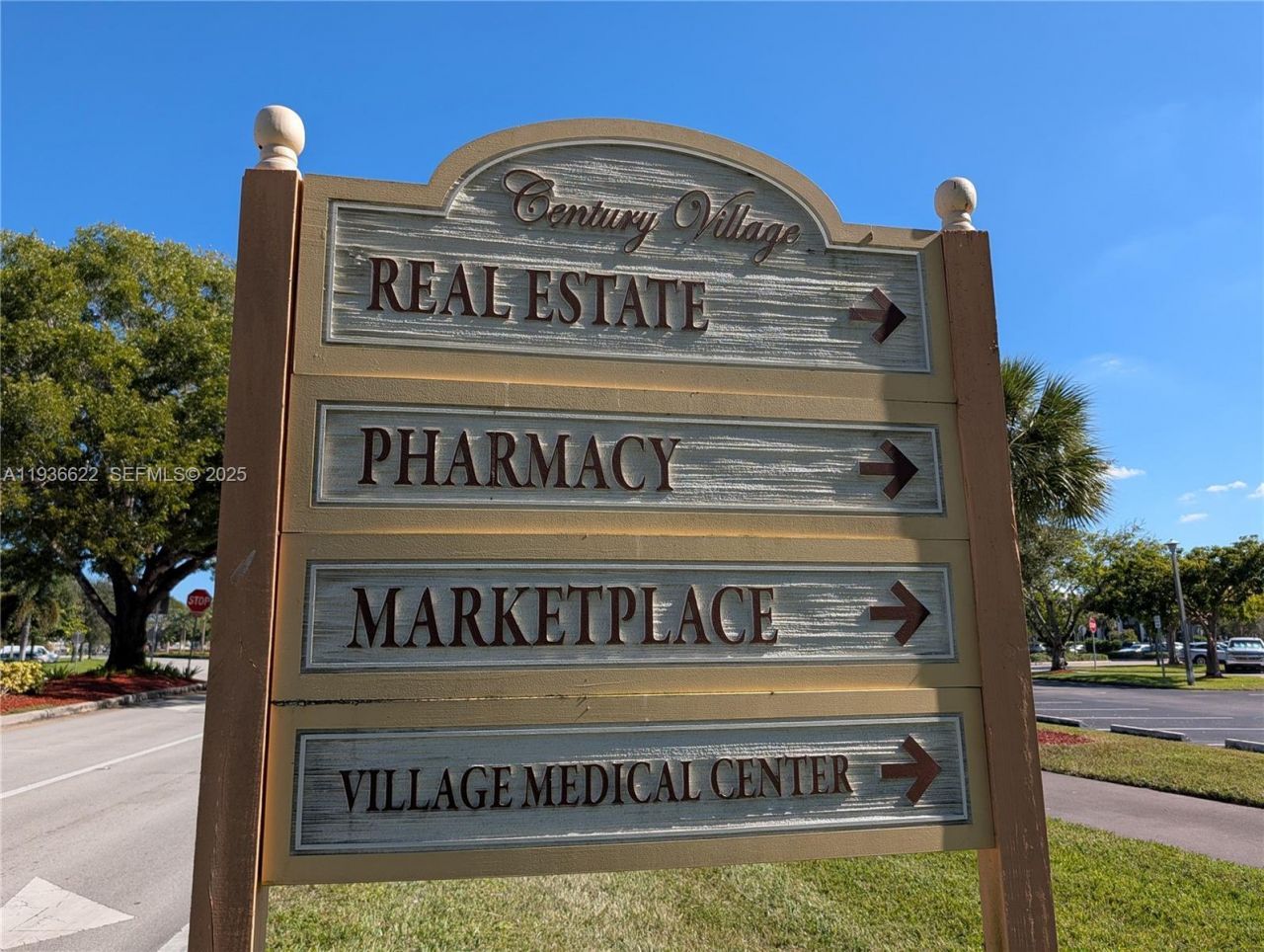 850 SW 133rd Ter, Unit 202B, Pembroke Pines, FL 33027 Photo