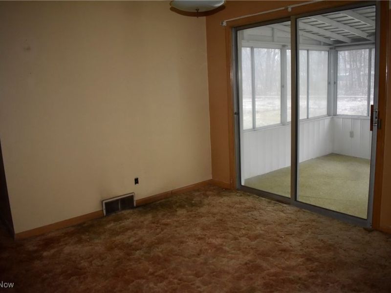 1649 Lancaster Drive, Youngstown, OH 44511 Photo 6