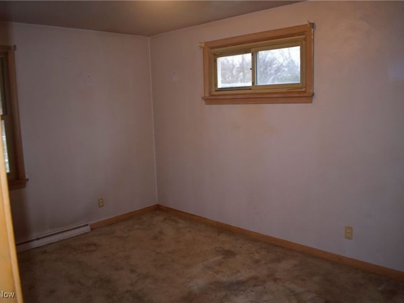 1649 Lancaster Drive, Youngstown, OH 44511 Photo 8