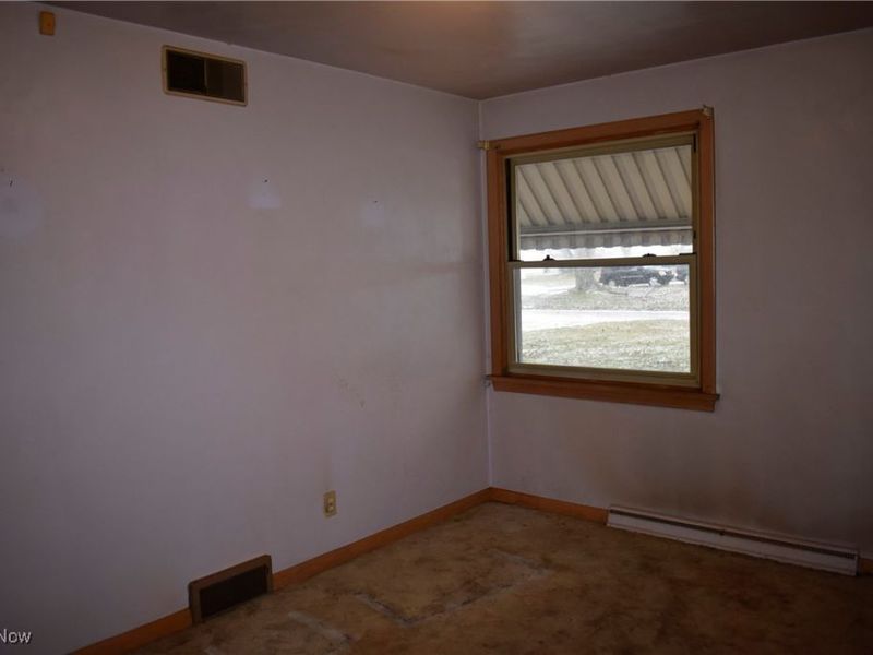 1649 Lancaster Drive, Youngstown, OH 44511 Photo 9