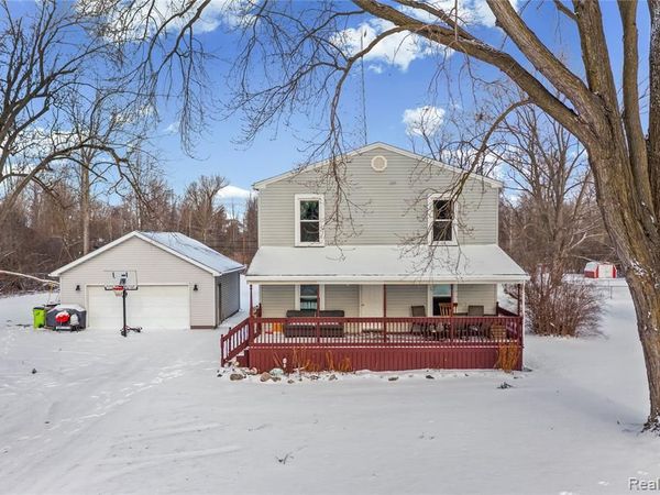 26730 Will Carleton Road Road, Flat Rock, MI 48134