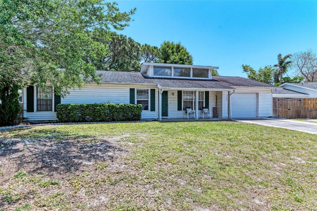 2660 Davis Boulevard, Sarasota, FL 34237 Photo