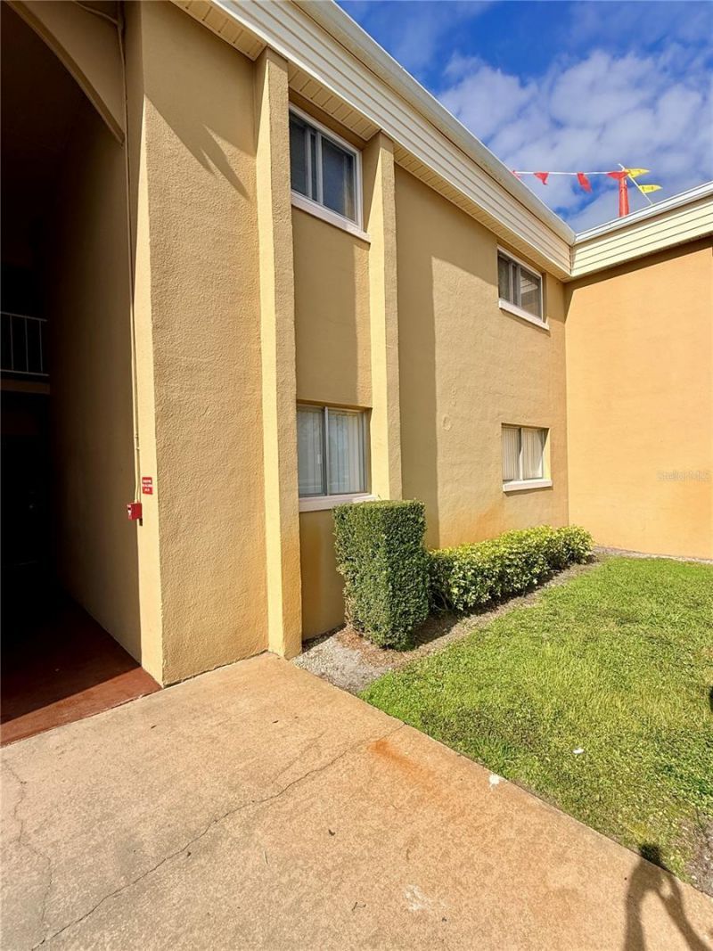 1000 Lake Of The Woods Boulevard, Unit 104A, Casselberry, FL 32730 Photo