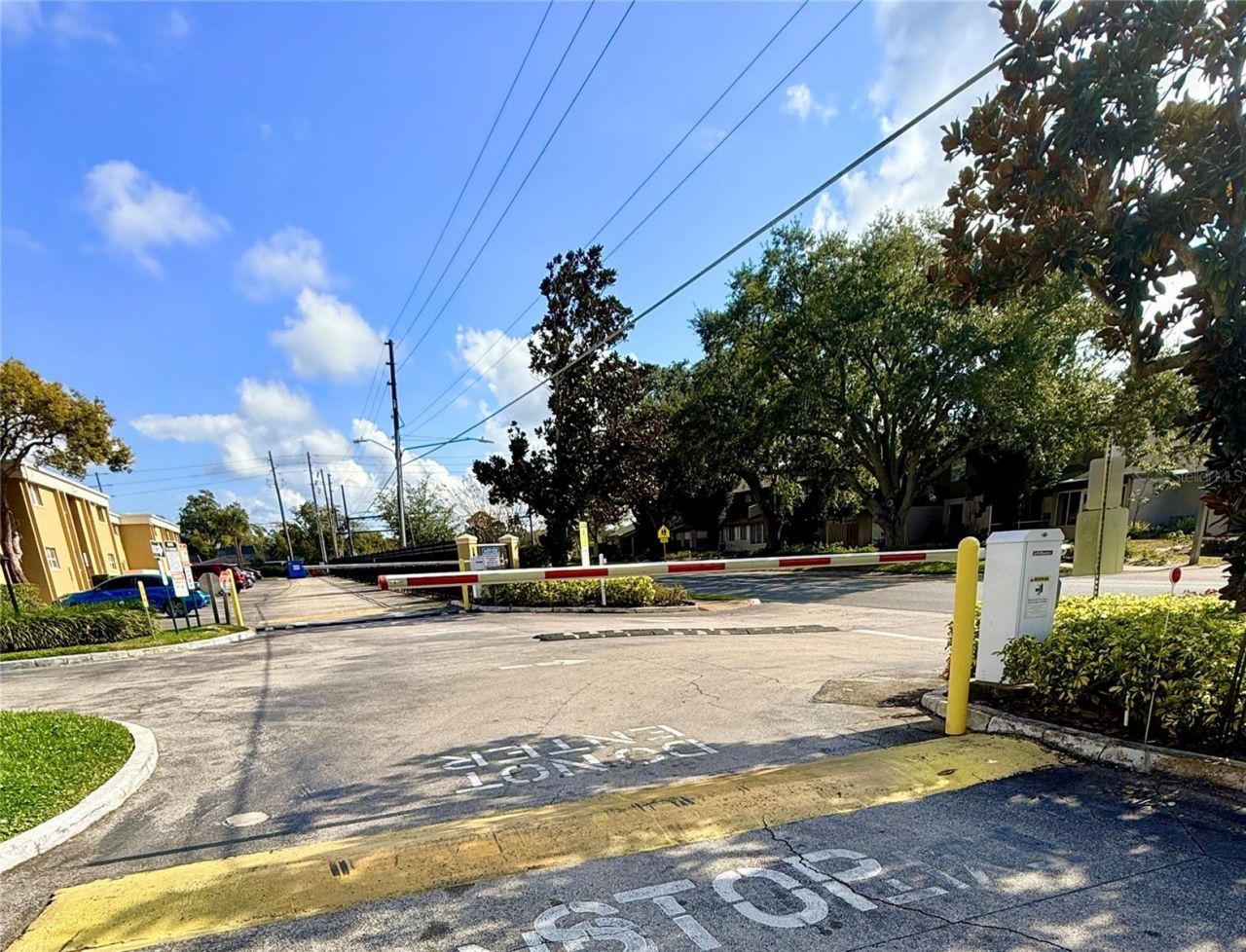 1000 Lake Of The Woods Boulevard, Unit 104A, Casselberry, FL 32730 Photo