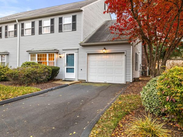 3 Sandgate, Unit 3, Madison, CT 06443