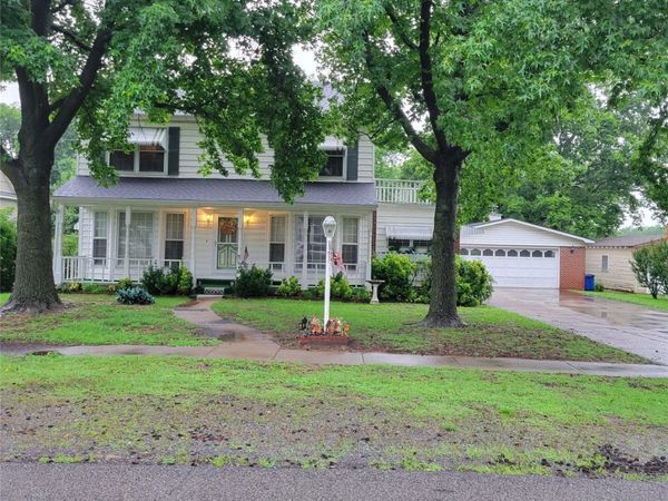 807 N Parkinson Avenue, Wagoner, OK 74467