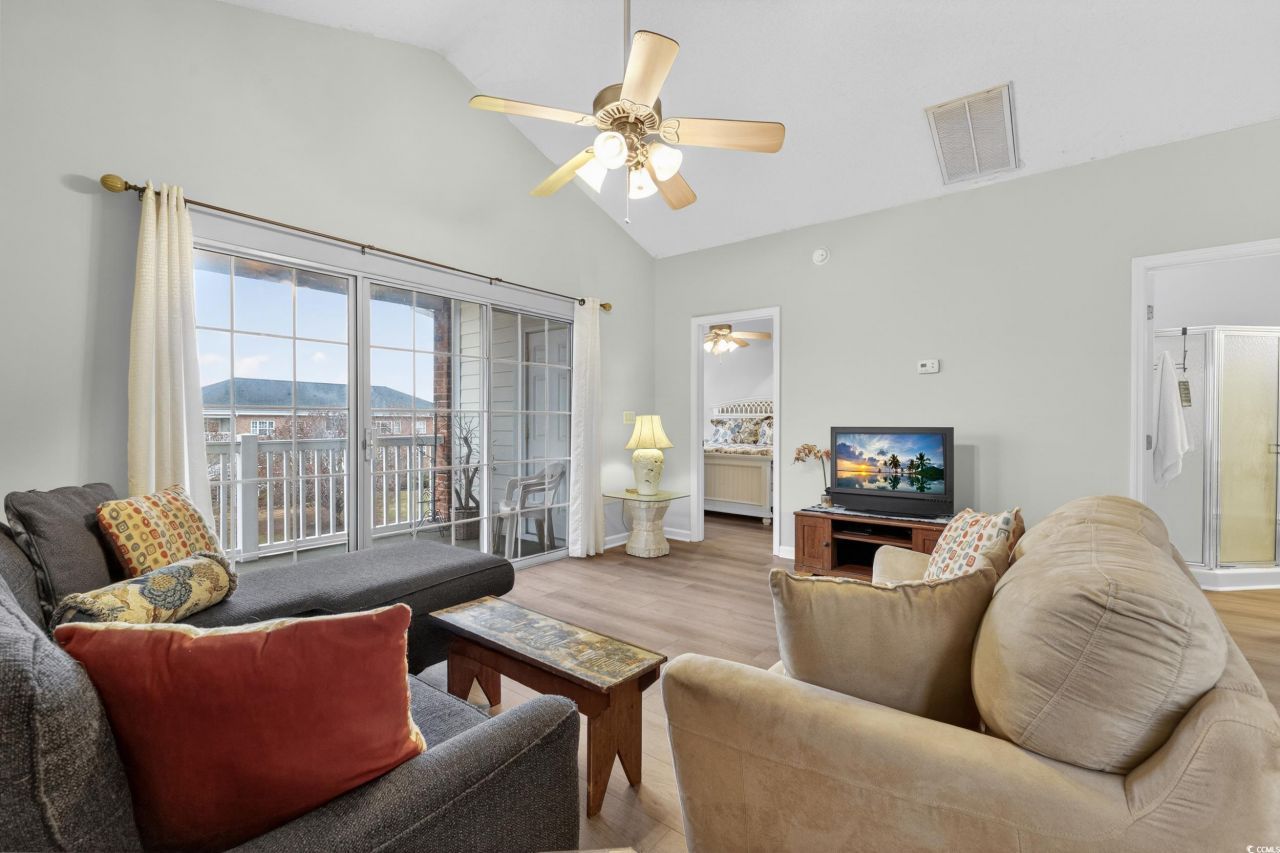 3915 Gladiola Ct. Photo 10