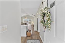 3915 Gladiola Ct. photo 4