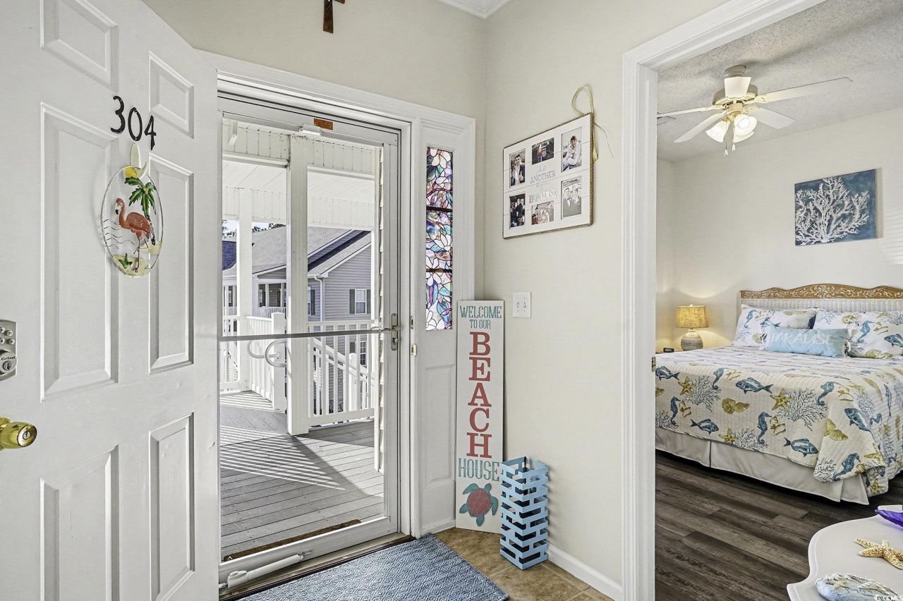 5864 Longwood Dr. Photo 15