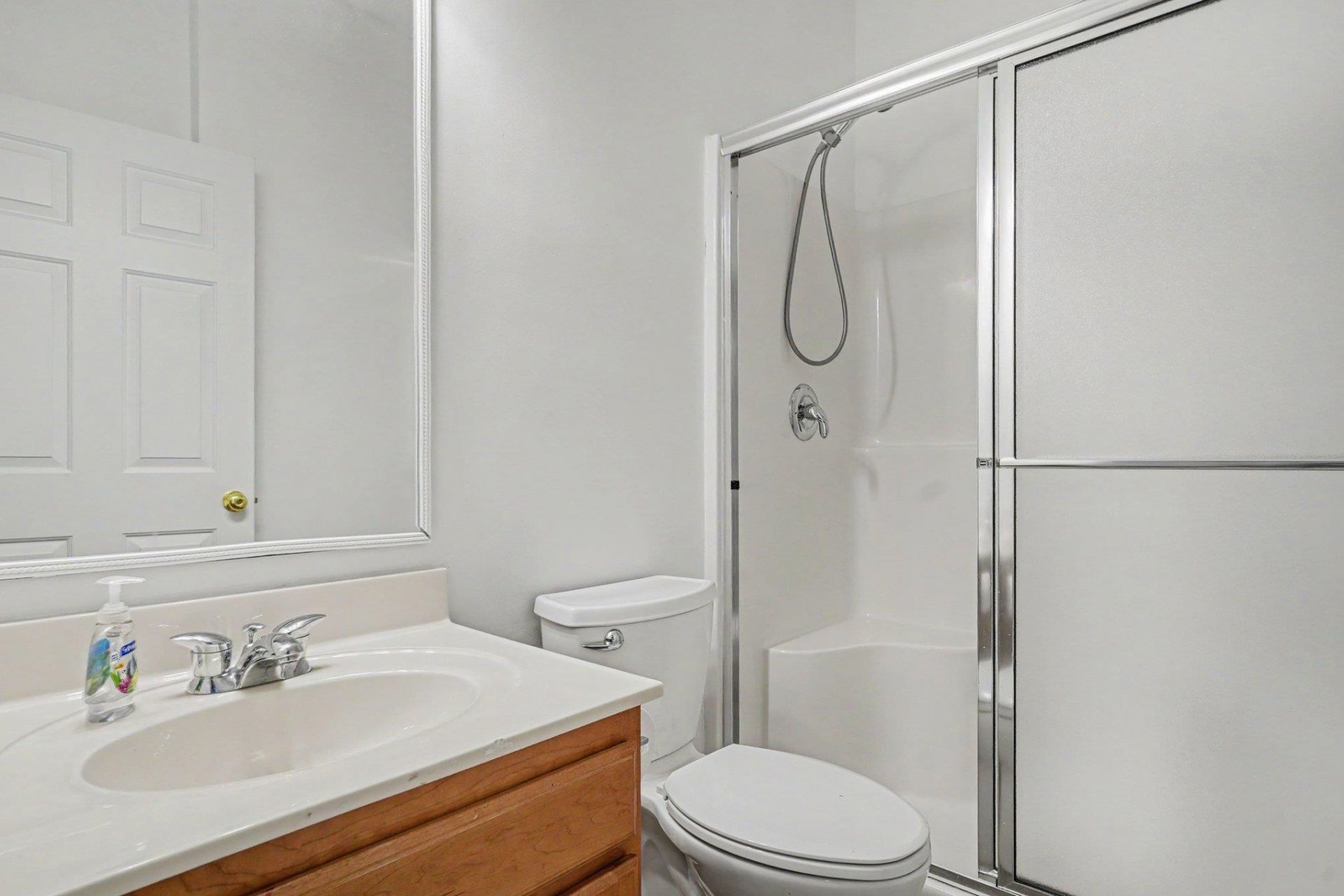 5864 Longwood Dr. Photo 17