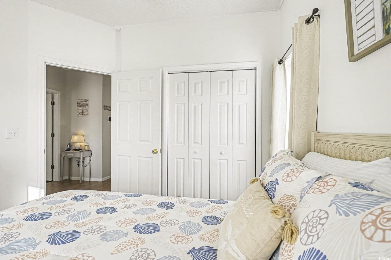 5864 Longwood Dr. Photo 20