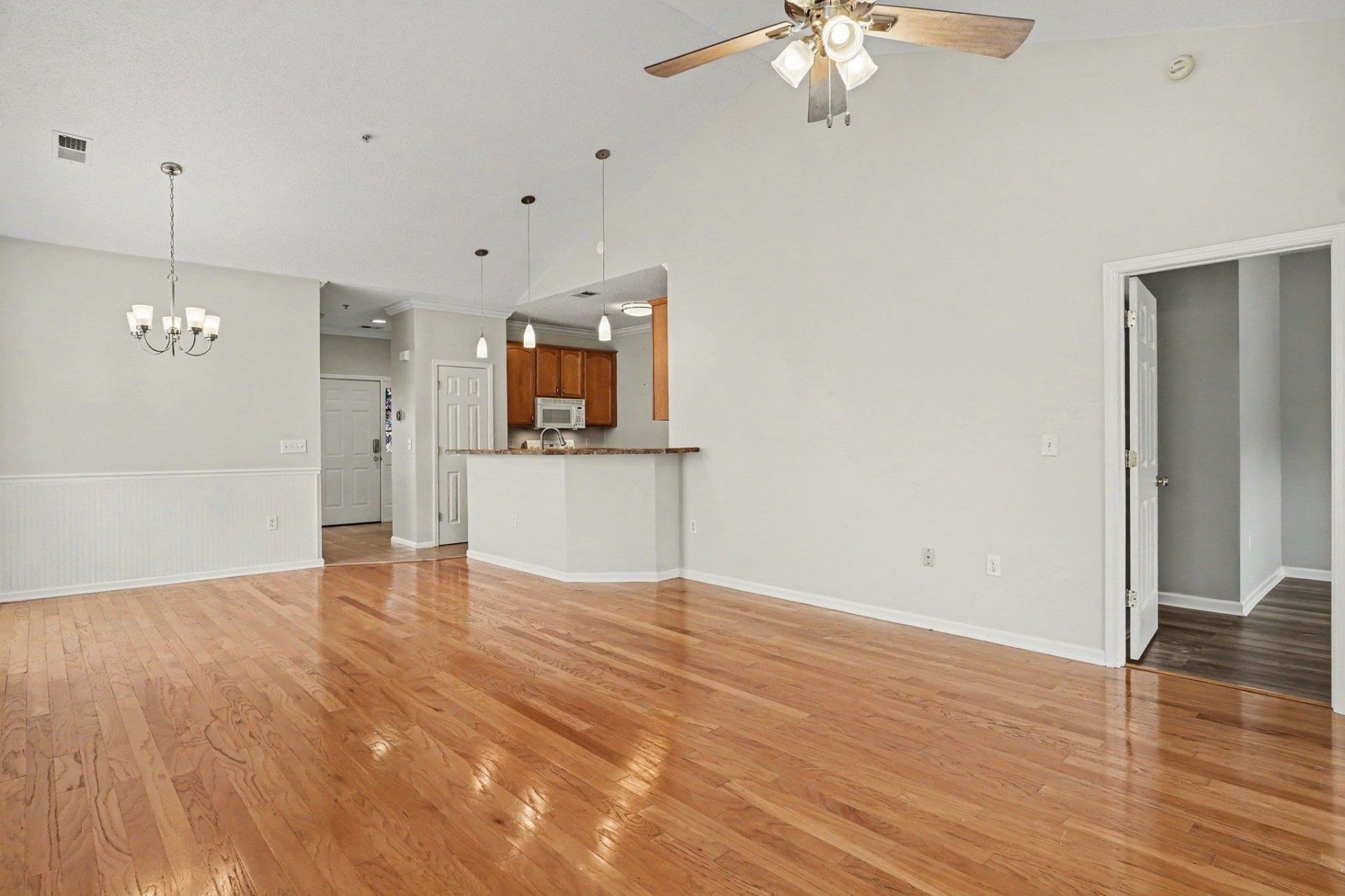 5864 Longwood Dr. Photo 4