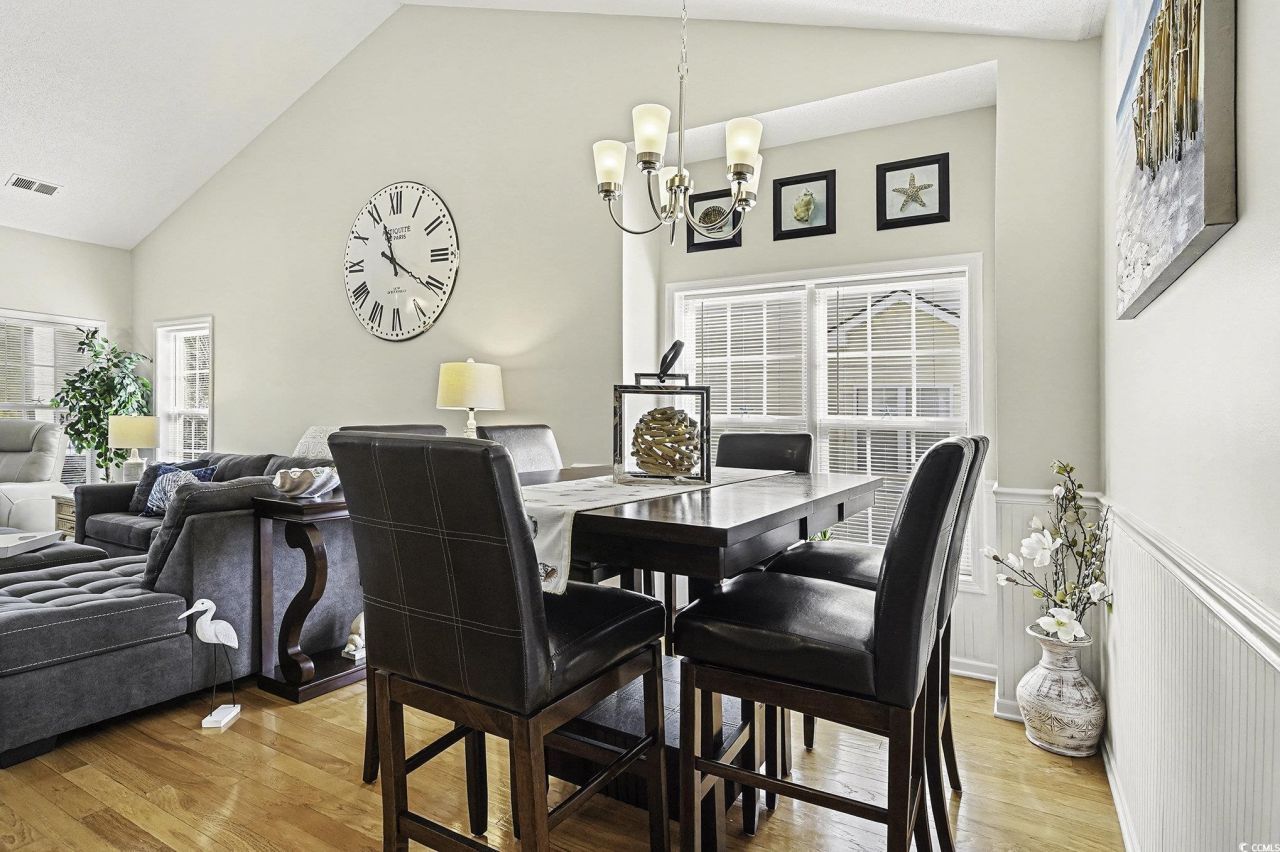 5864 Longwood Dr. Photo 8