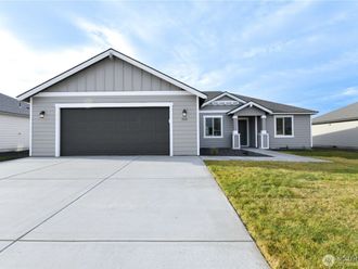 316 N Montana Street Moses Lake, WA 98837
