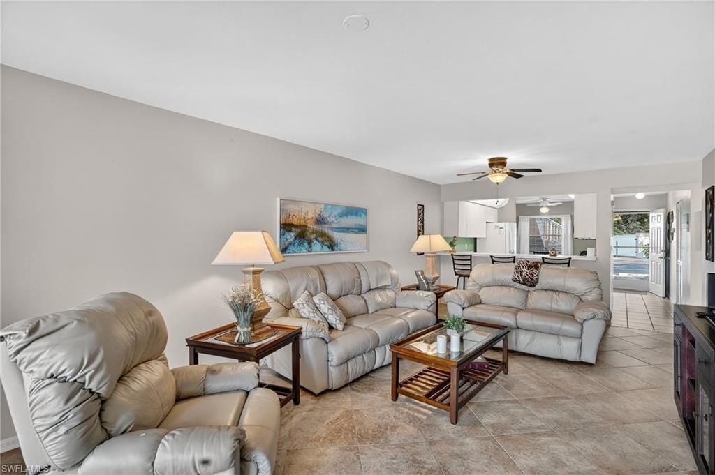 138 Pebble Shores Dr, Unit 103, Naples, FL 34110 Photo