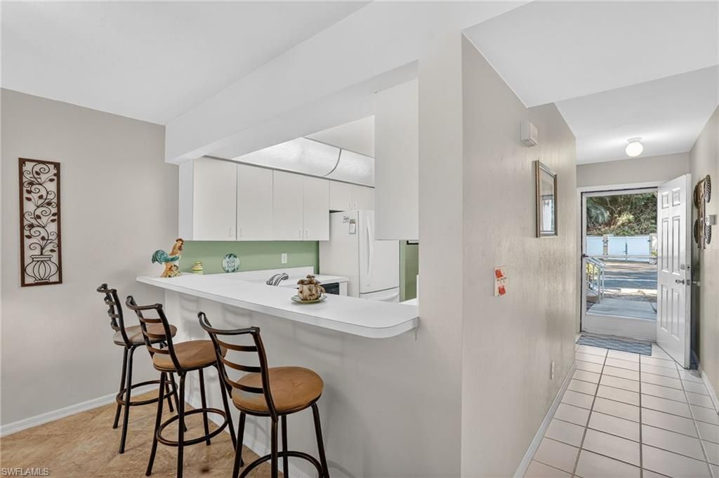138 Pebble Shores Dr, Unit 103, Naples, FL 34110 Photo