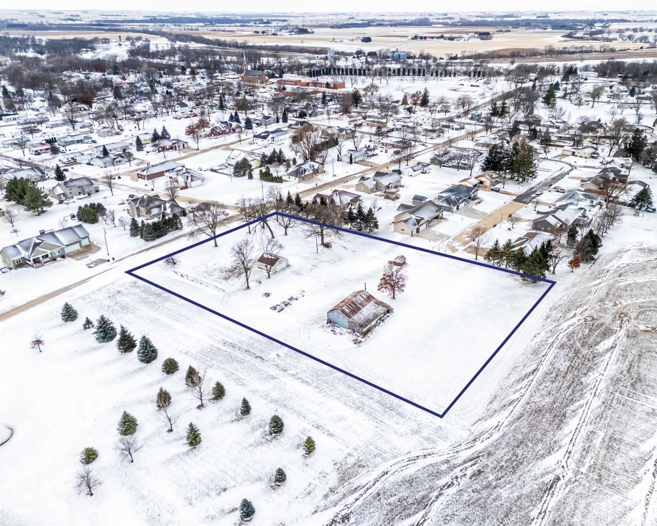 6409 Fenton Road, Jesup, IA 50648 Main Photo