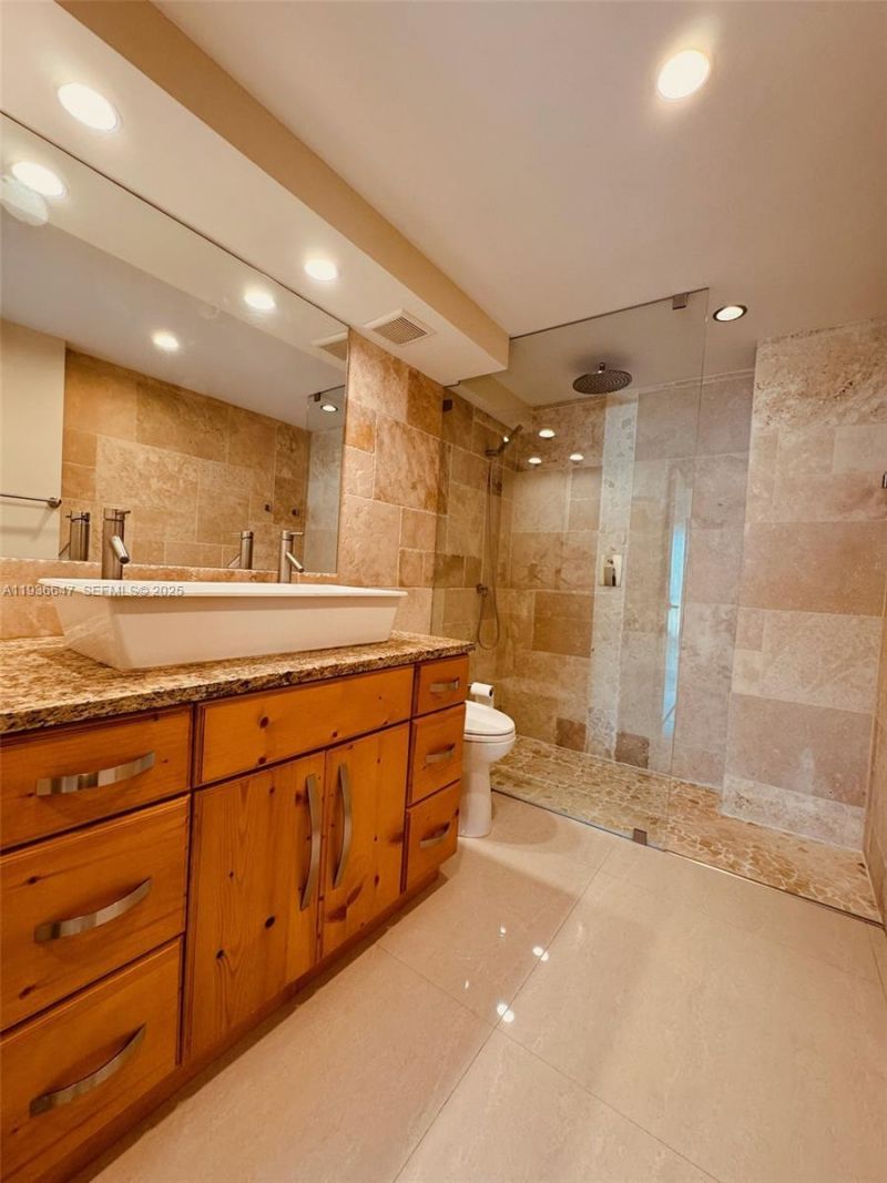 1901 Brickell Ave, Unit B2106, Miami, FL 33129 Photo