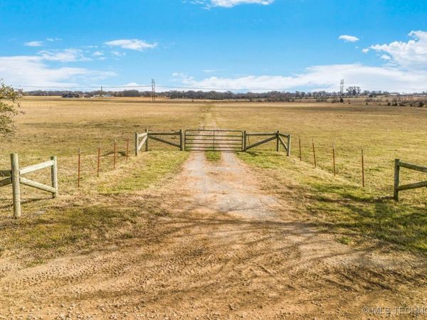 33265 S Highway 69, Big Cabin, OK 74332