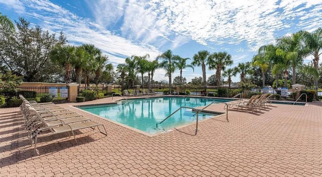 8261 Miramar Way, Unit 8261, Lakewood Ranch, FL 34202 Photo