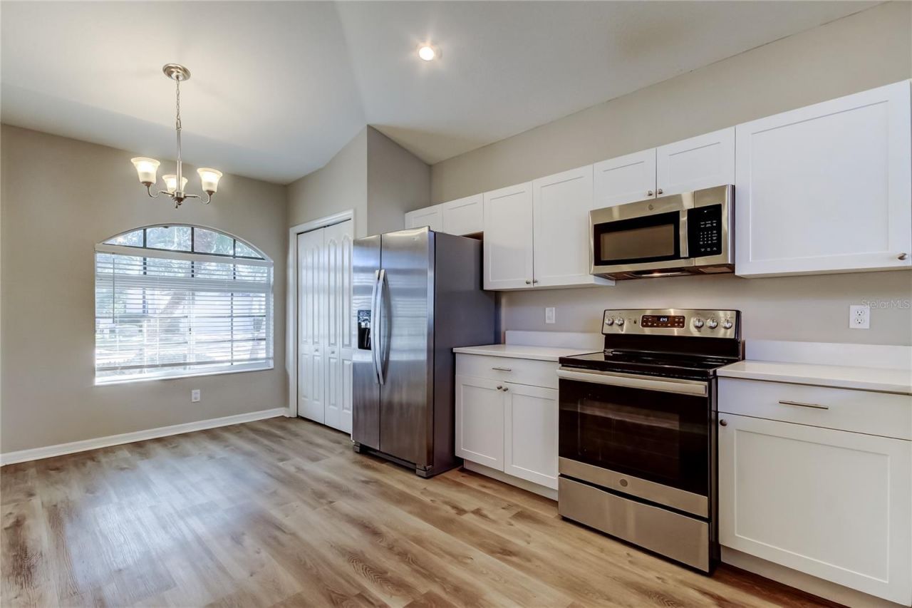 8813 Founders Circle, Palmetto, FL 34221 Photo