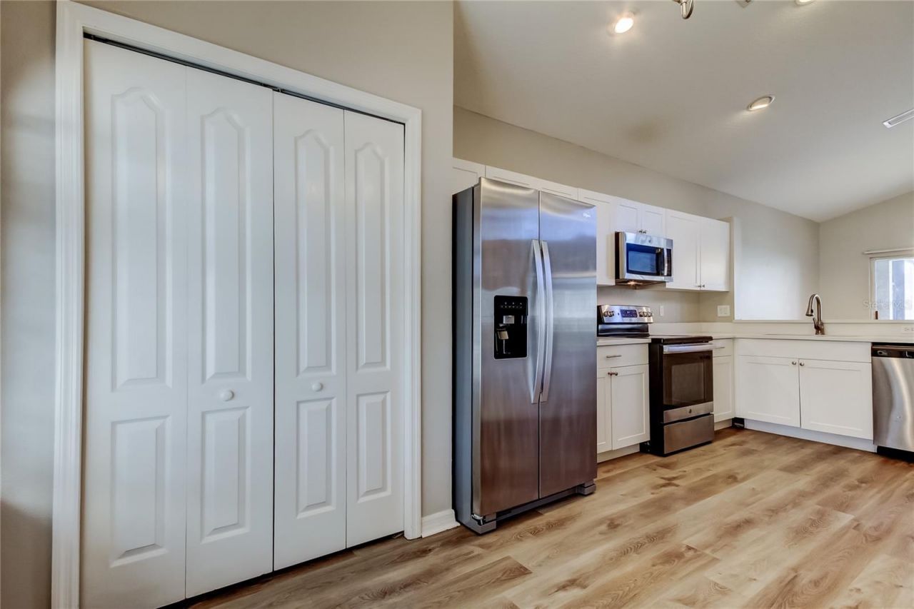 8813 Founders Circle, Palmetto, FL 34221 Photo