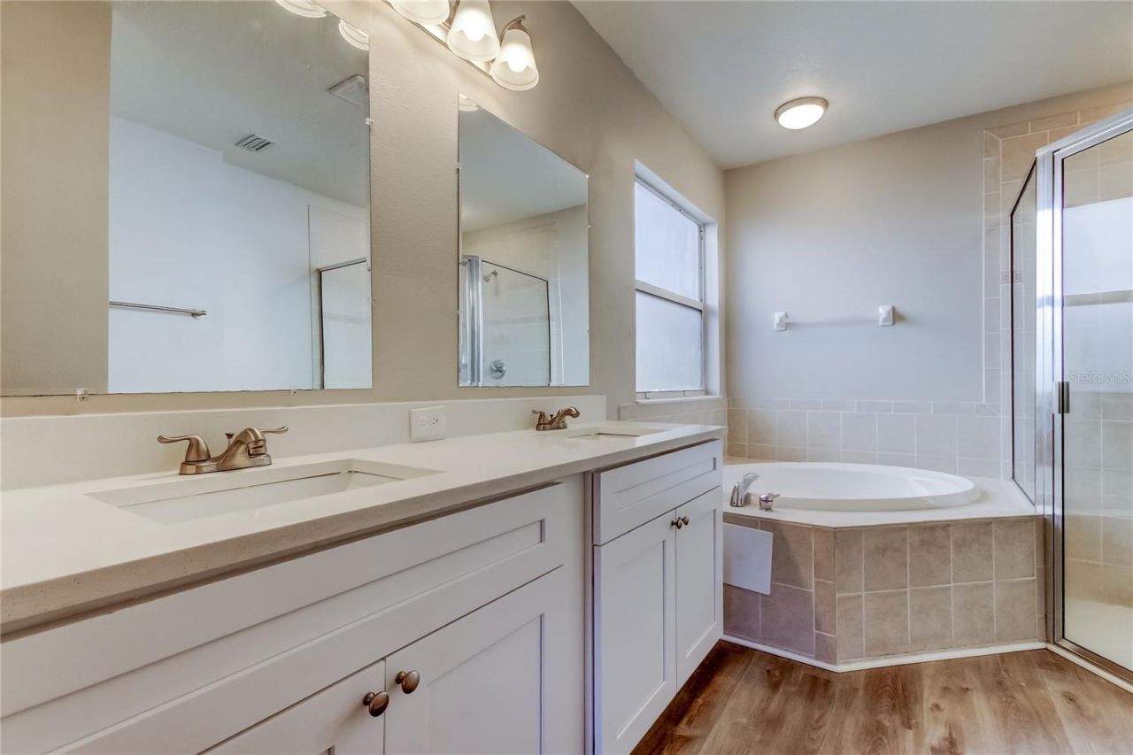 8813 Founders Circle, Palmetto, FL 34221 Photo