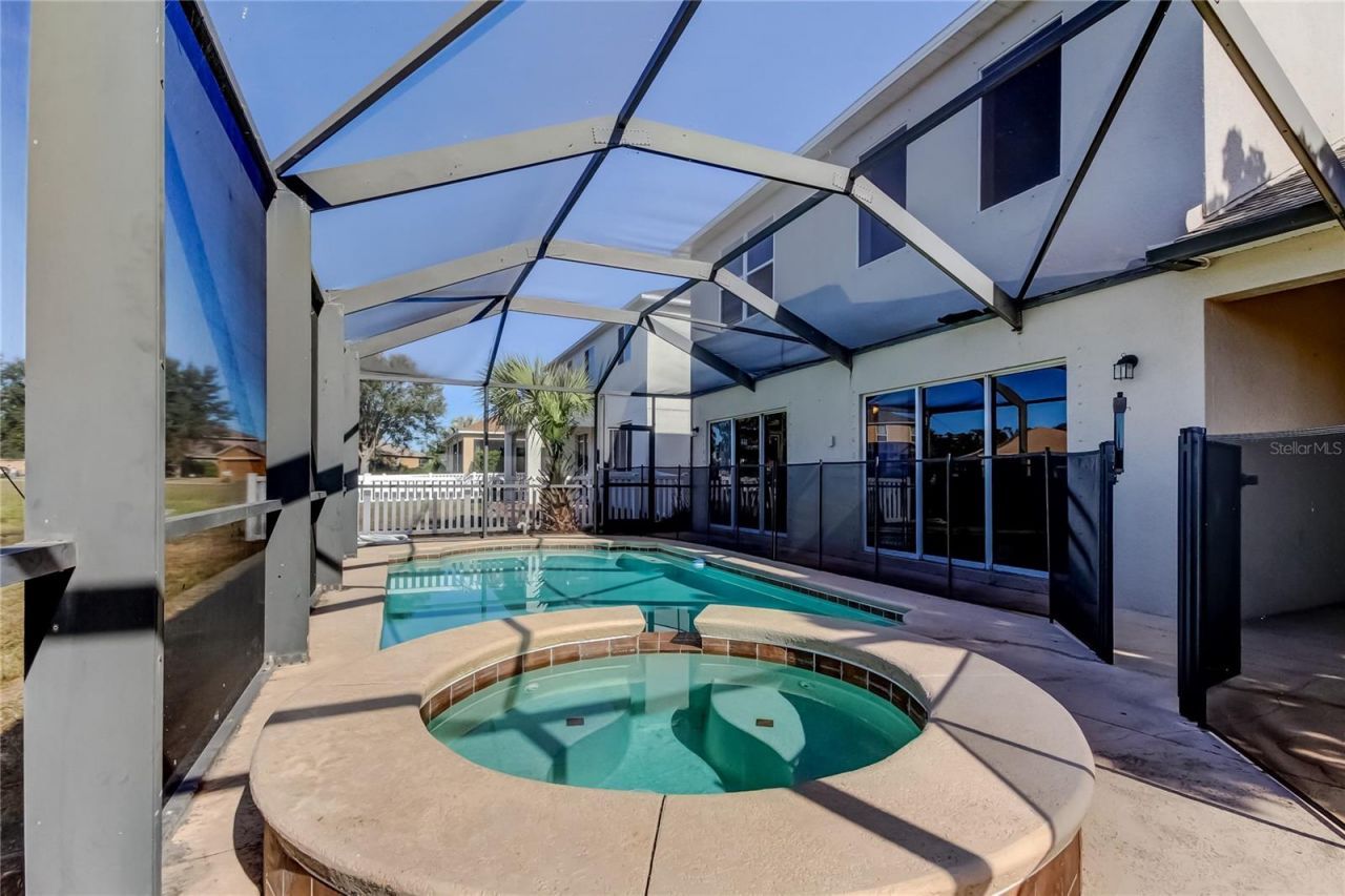 8813 Founders Circle, Palmetto, FL 34221 Photo