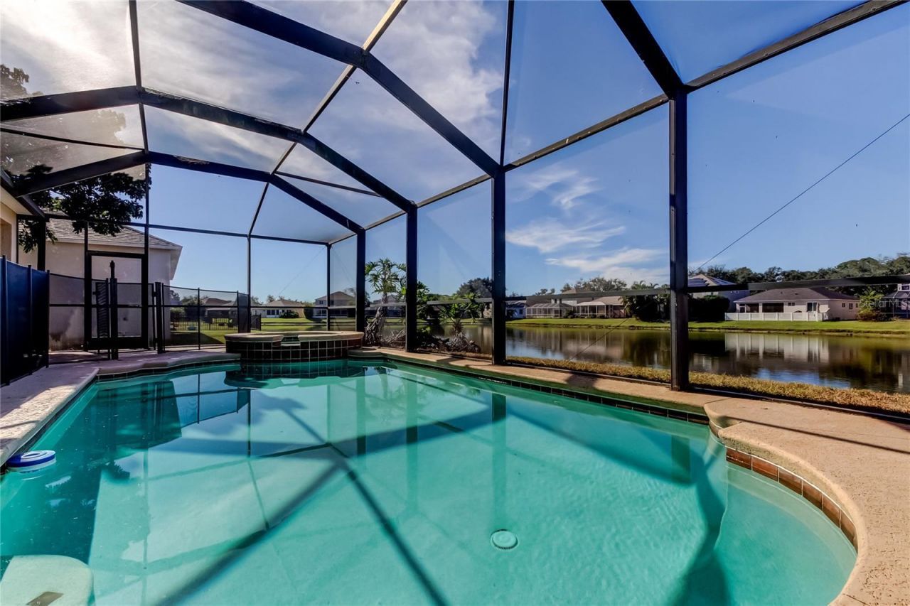 8813 Founders Circle, Palmetto, FL 34221 Photo