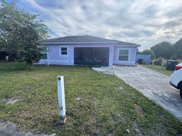 812 N 21st Street, Fort Pierce, FL 34950