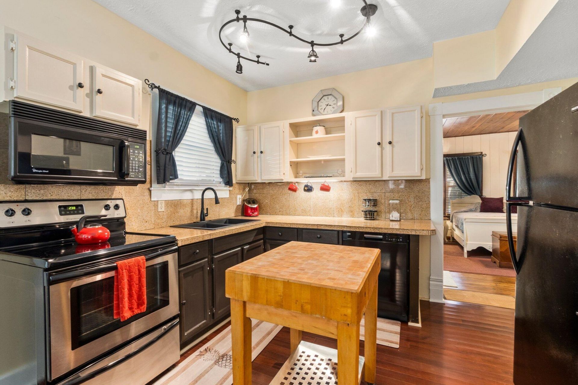 518 N 2nd Street, Fort Pierce, FL 34950 Photo