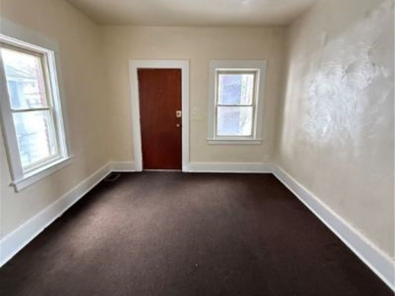 3467 E 149th Street, Unit 1, Cleveland, OH 44120 Photo 3