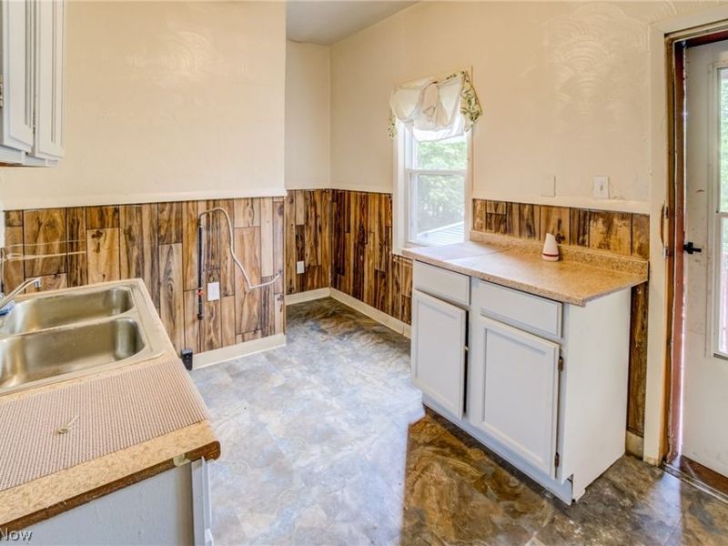 3467 E 149th Street, Unit 1, Cleveland, OH 44120 Photo 6