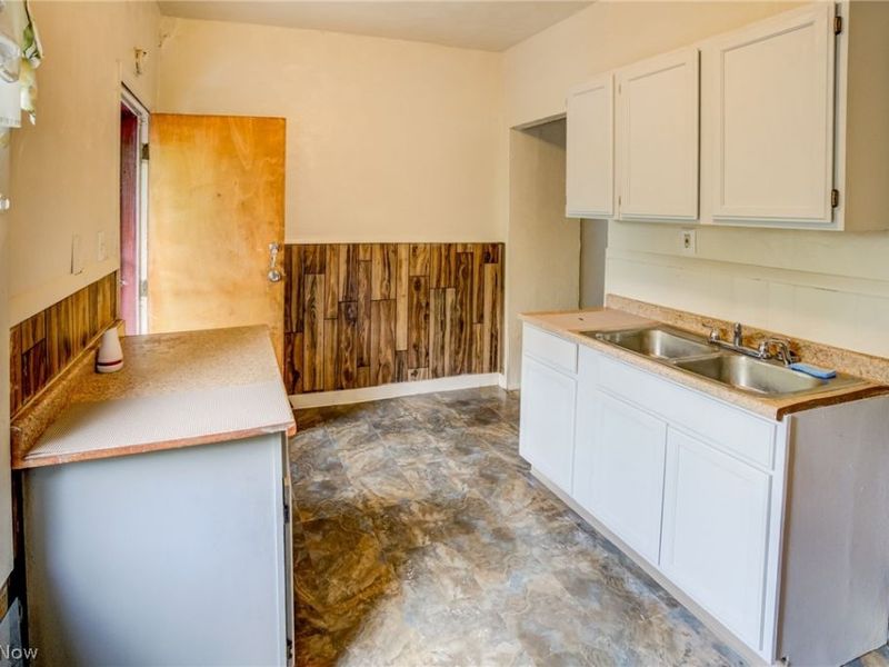 3467 E 149th Street, Unit 1, Cleveland, OH 44120 Photo 8