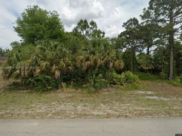 1824 RUSH AVE, Lehigh Acres, FL 33972