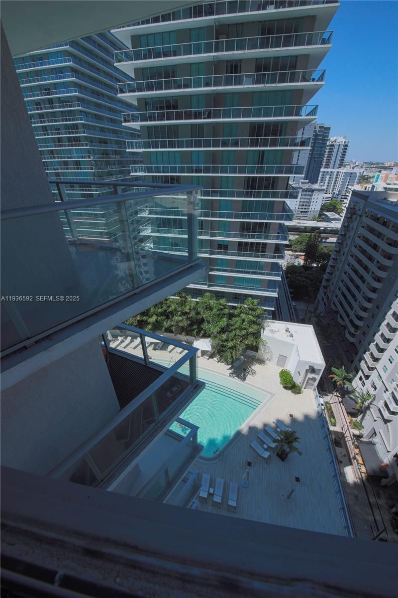 1100 S Miami Ave , Unit 1707, Miami, FL 33130 Photo