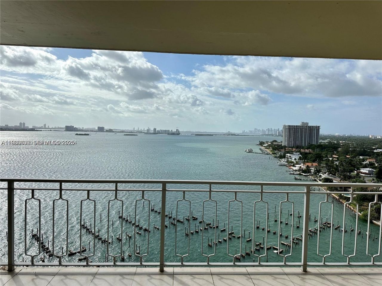 11111 Biscayne Blvd , Unit 18E, Miami, FL 33181 Photo