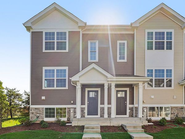 6500 Linden Trail, Unit E, Wonder Lake, IL 60097