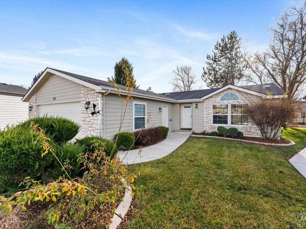 421 S Curtis Rd, Unit #122, Boise, ID 83705