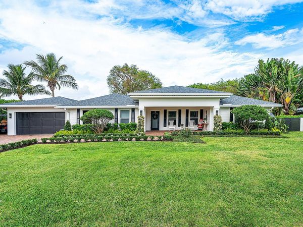 917 SW 36th Court, Boynton Beach, FL 33435