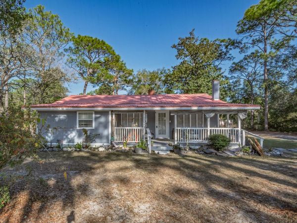 23 Monticello Avenue , Panacea, FL 32346