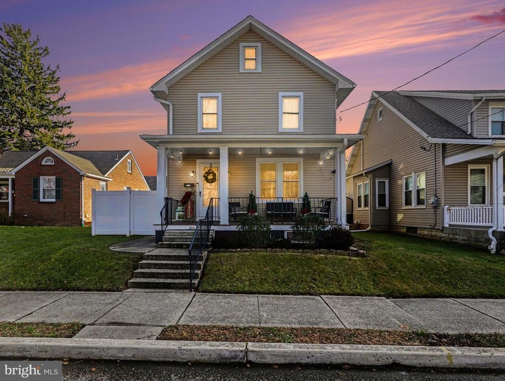 206 East Simpson Street, Mechanicsburg, PA 17055 Main Photo