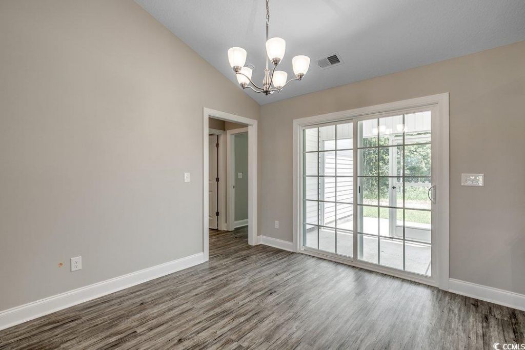 1082 Rocky Ln. Photo 18