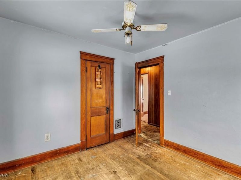 4306 W 52nd Street, Cleveland, OH 44144 Photo 21