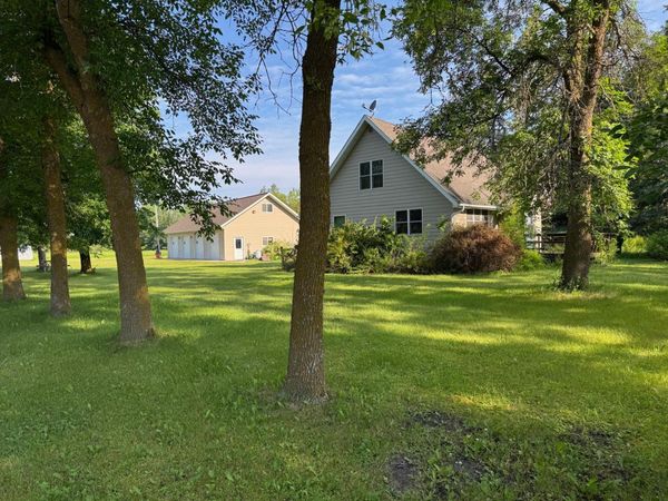 20247 410th Avenue, Roseau, MN 56751