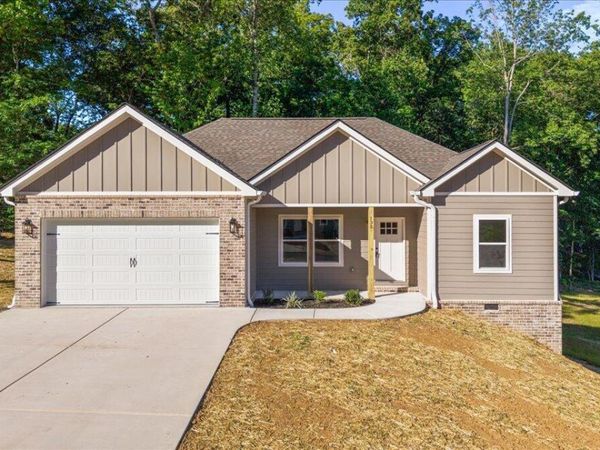 132 County Road 155, Riceville, TN 37370